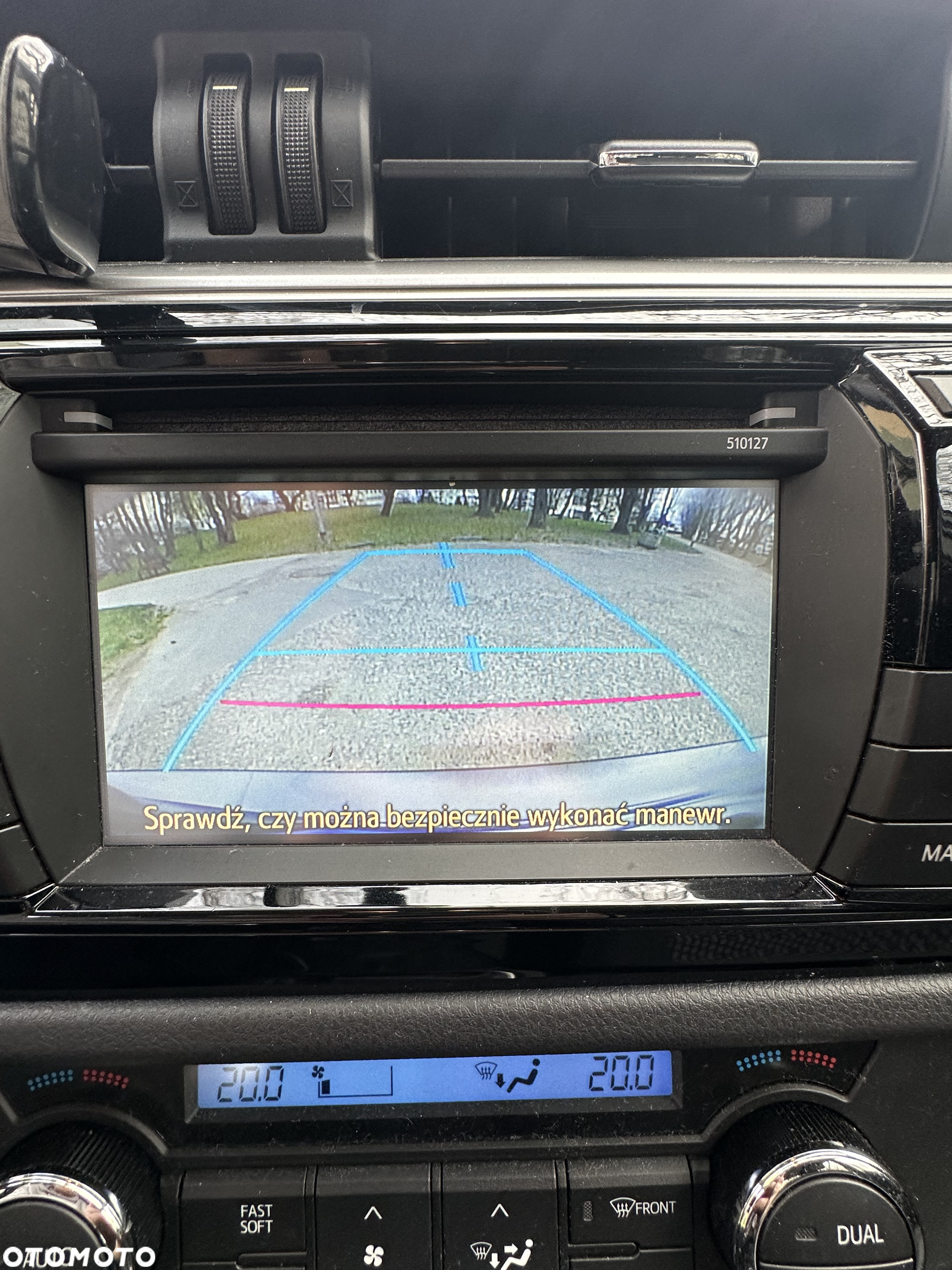 Toyota Corolla - 11