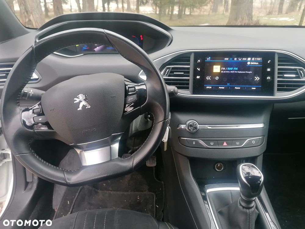 Peugeot 308 - 18