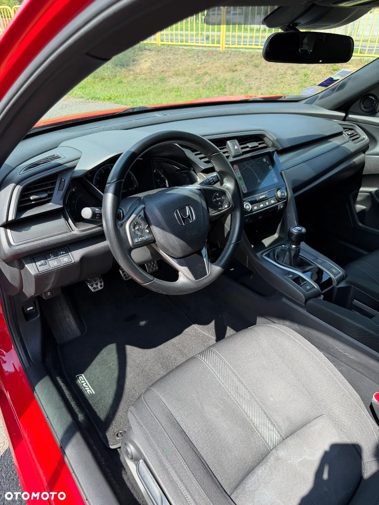 Honda Civic 1.0 i-VTEC Turbo Executive Premium - 11