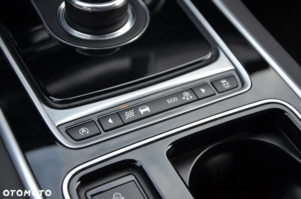 Jaguar XF 3.0 V6 AWD S - 26