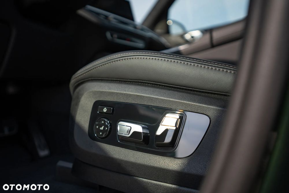 BMW X7 xDrive40d mHEV sport - 26