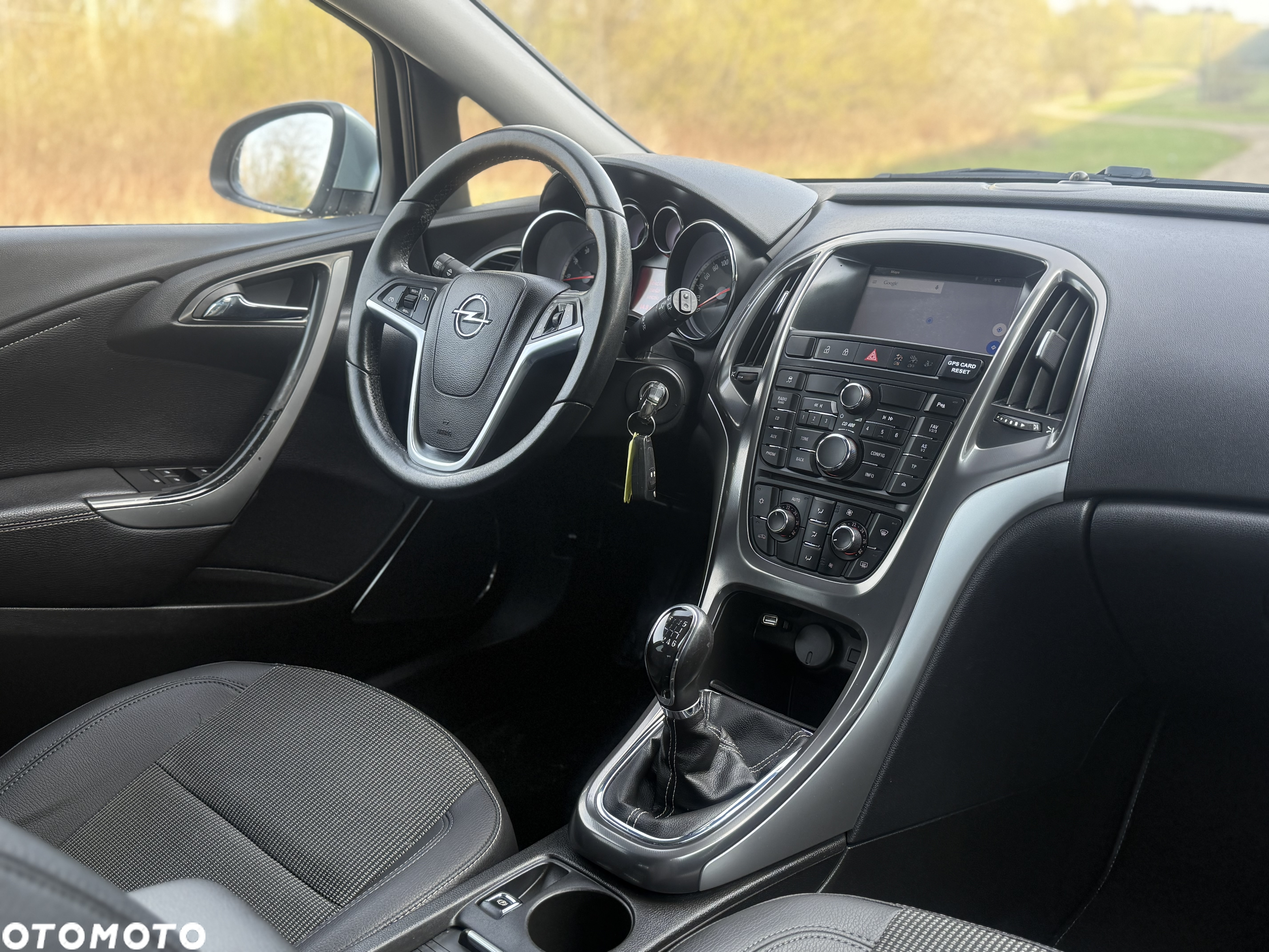 Opel Astra 1.4 Turbo Cosmo - 10