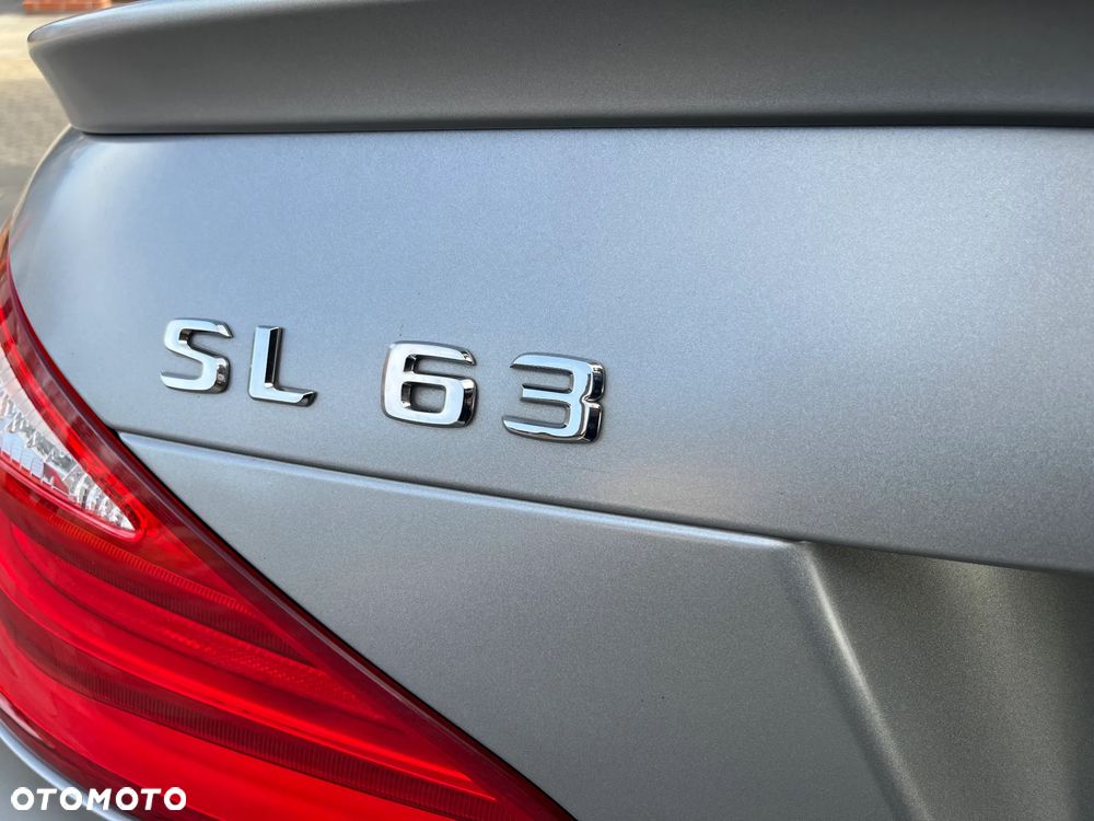 Mercedes-Benz SL - 22