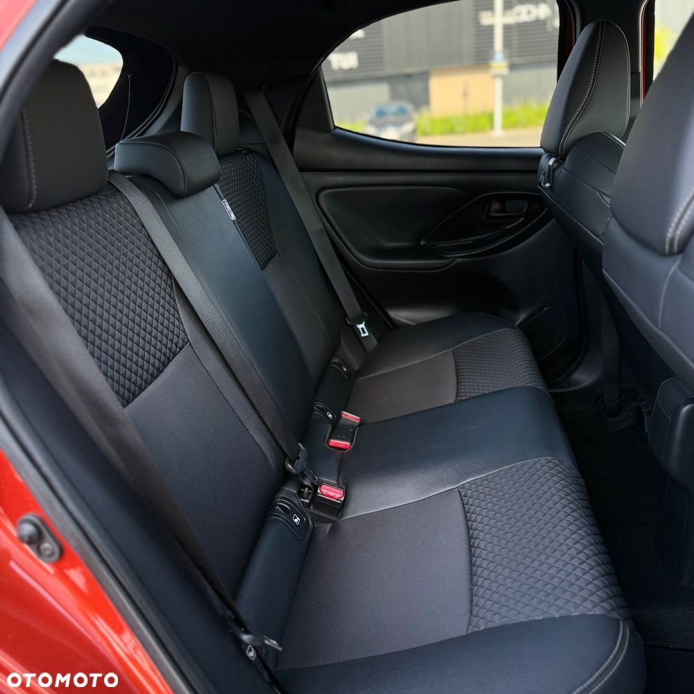 Toyota Yaris - 20