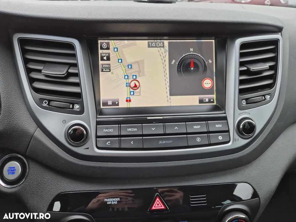 Hyundai Tucson 2.0 CRDI 4WD Automatik Style - 14