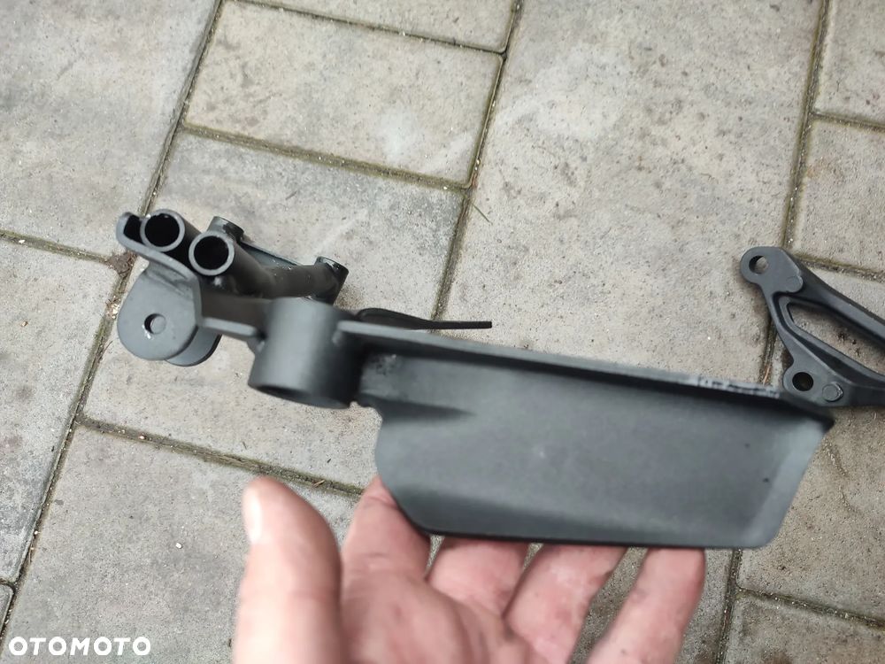 Set pasażera, prawy tył Kawasaki Z125 - 5