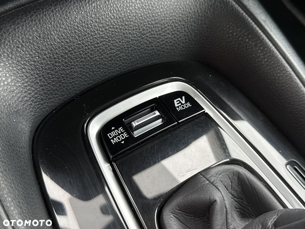 Toyota Corolla 1.8 Hybrid Comfort - 19