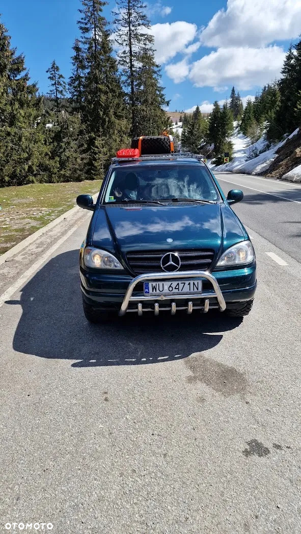 Mercedes-Benz ML 320 - 2