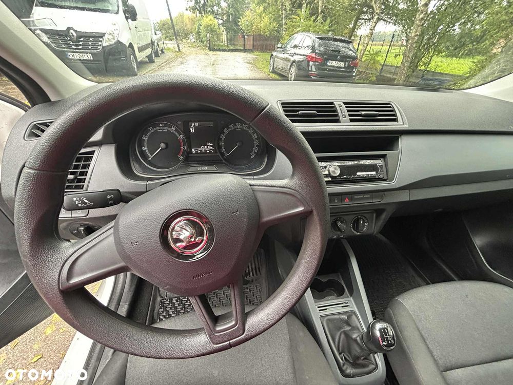 Skoda Fabia - 33