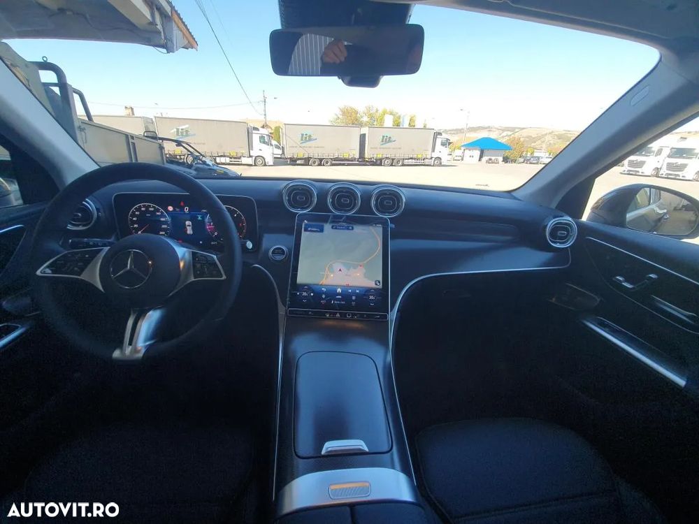 Mercedes-Benz GLC 220 d 4MATIC MHEV - 11