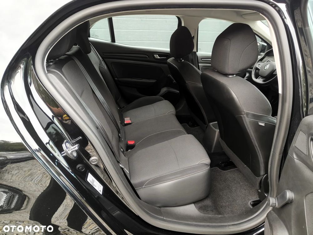Renault Megane - 24