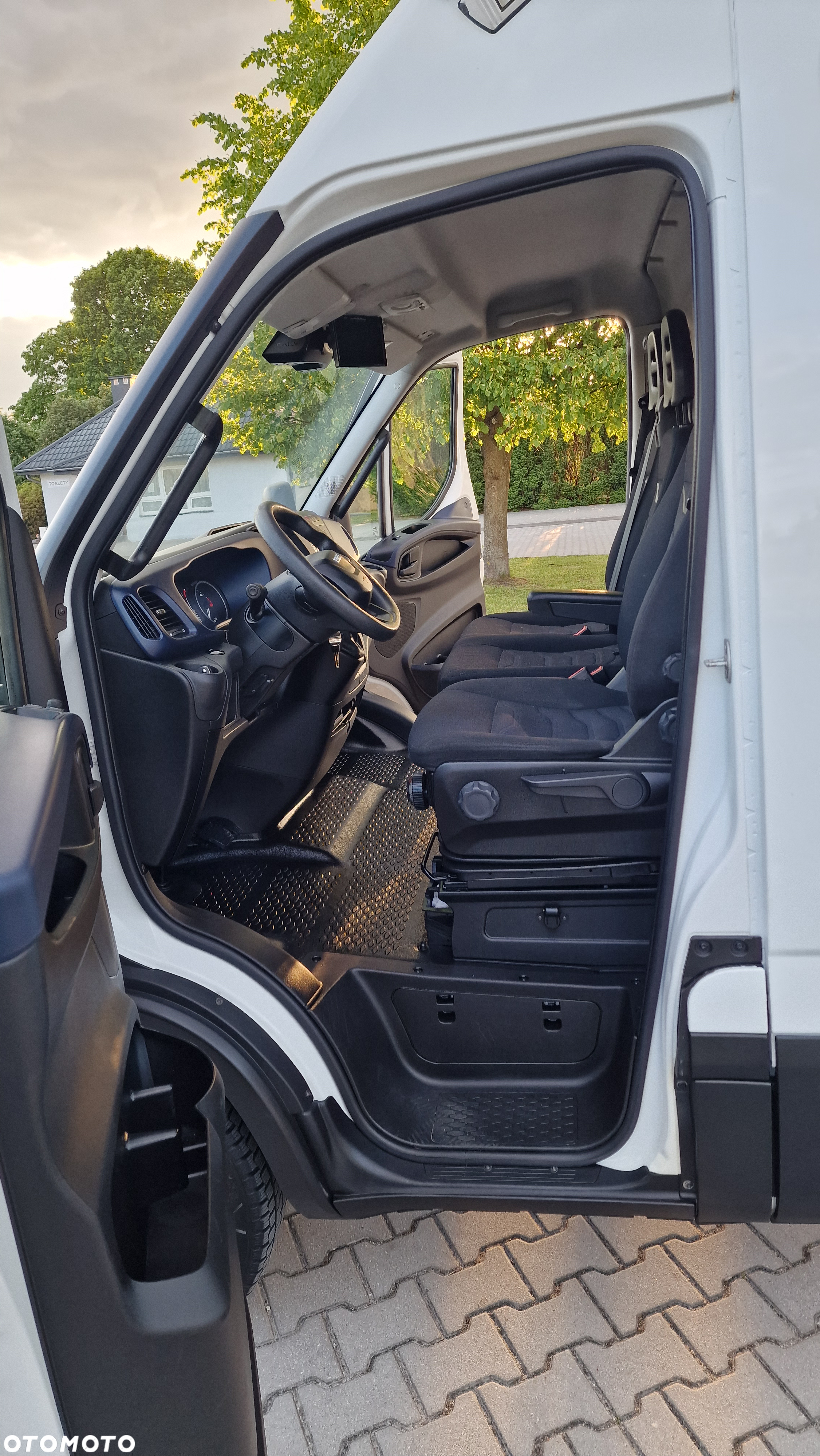 Iveco 50C18**MAX**MAXI**DAILY**BLIŹNIAK**35 180**SPRINTER**TGE**MAN**MASTER**BLASZAK - 6