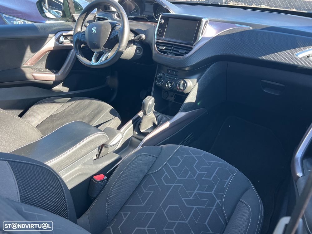 Peugeot 2008 1.2 PureTech Allure - 13