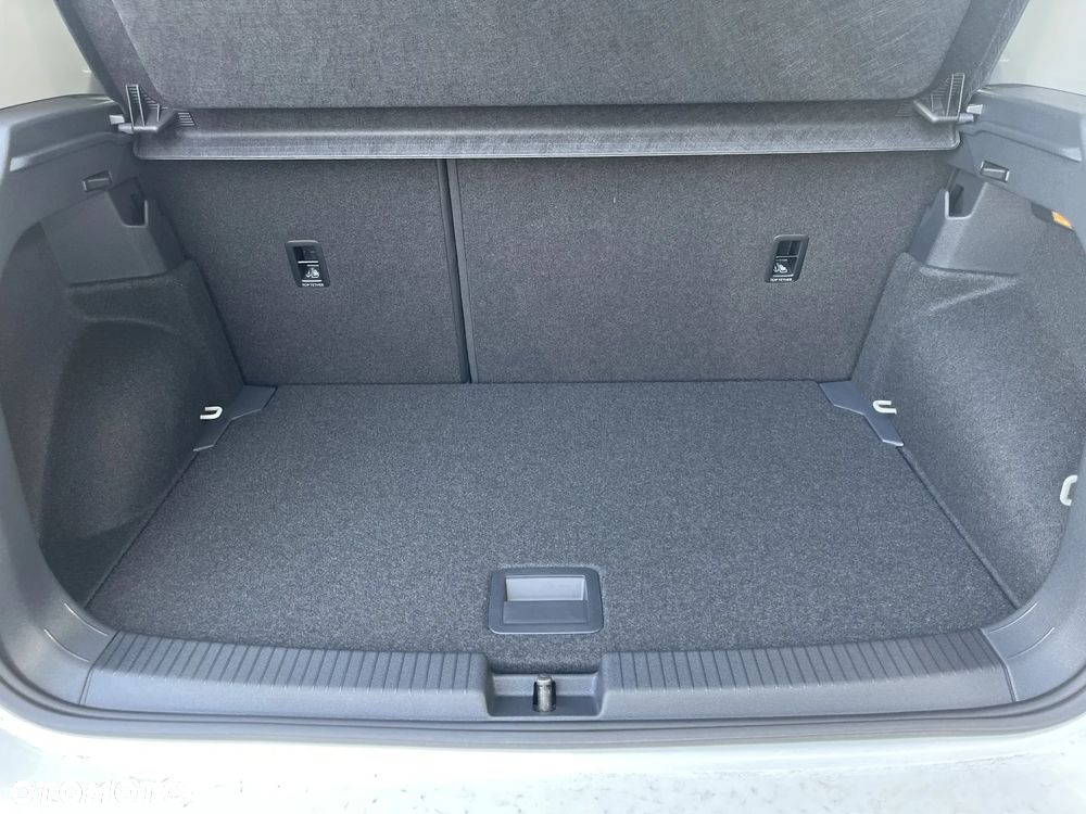 Volkswagen T-Cross 1.0 TSI Life Plus - 18