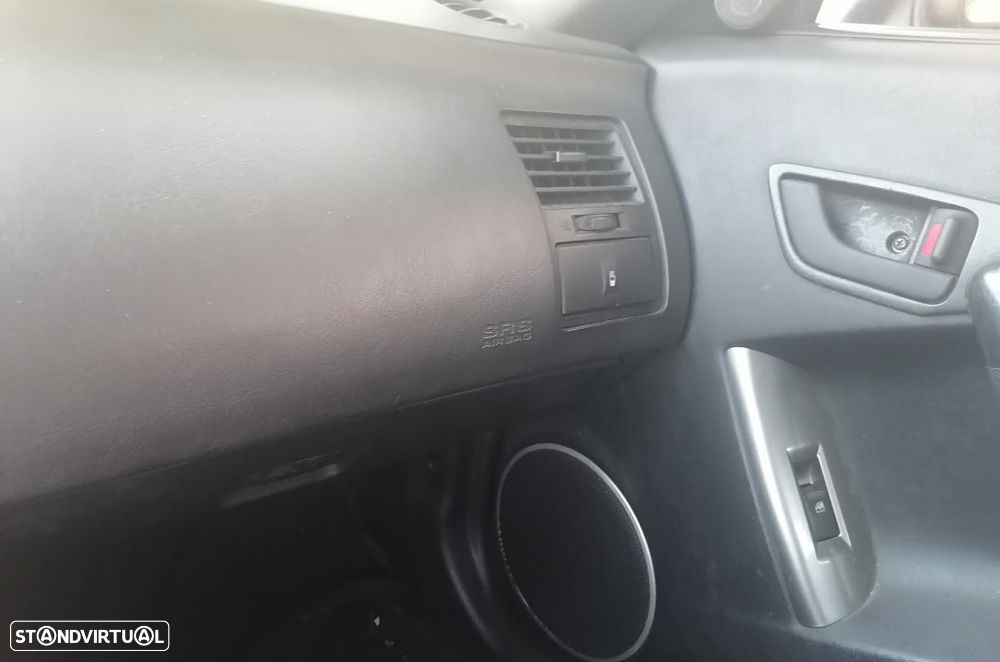 Hyundai Coupe 2.0 FX - 17