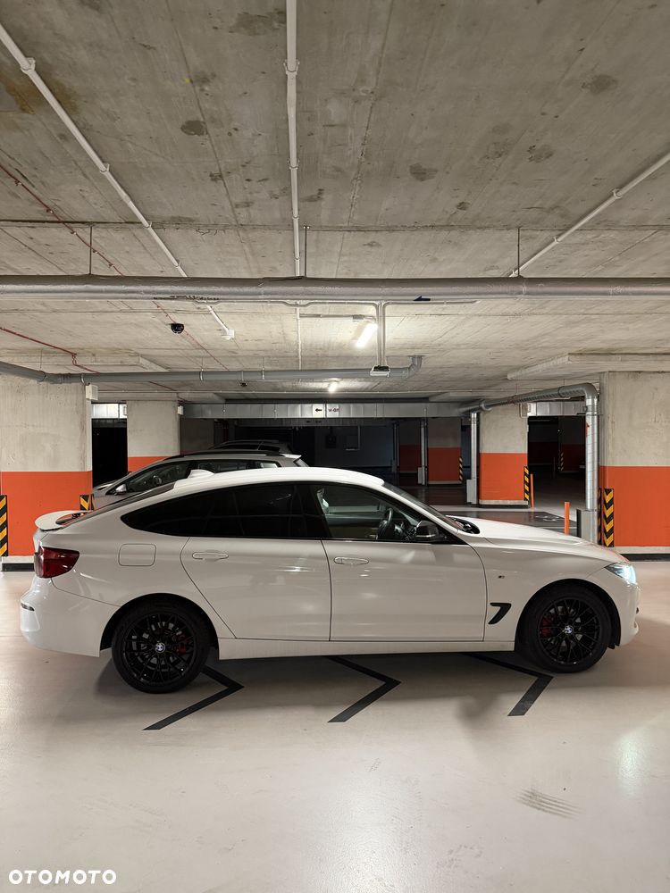 BMW Seria 3 318d Advantage - 14