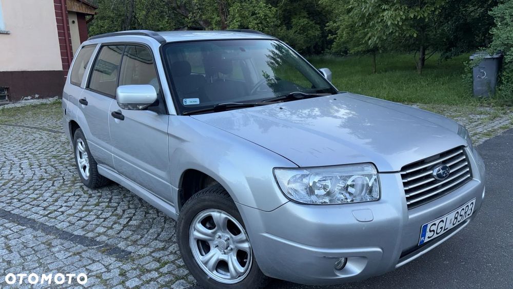 Subaru Forester 2.0 XA TRE - 1