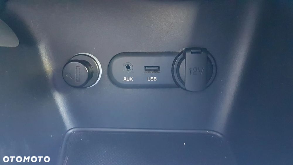 Kia Ceed - 14