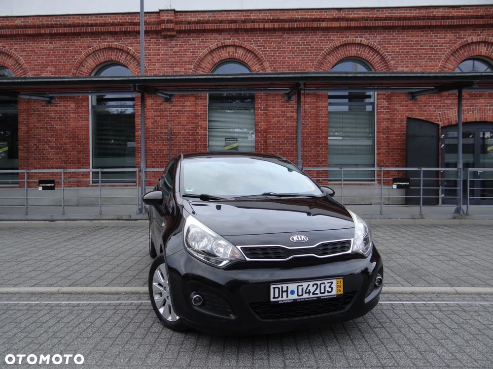 Kia Rio 1.4 Dream Team Edition - 2