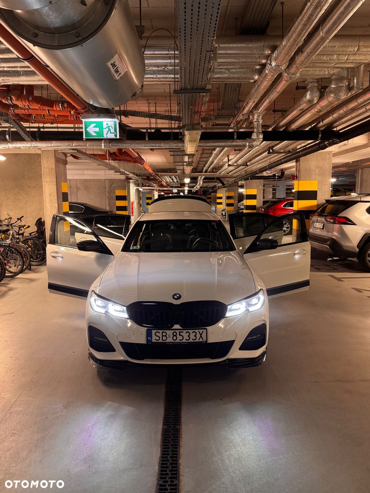 BMW Seria 3 330i - 2