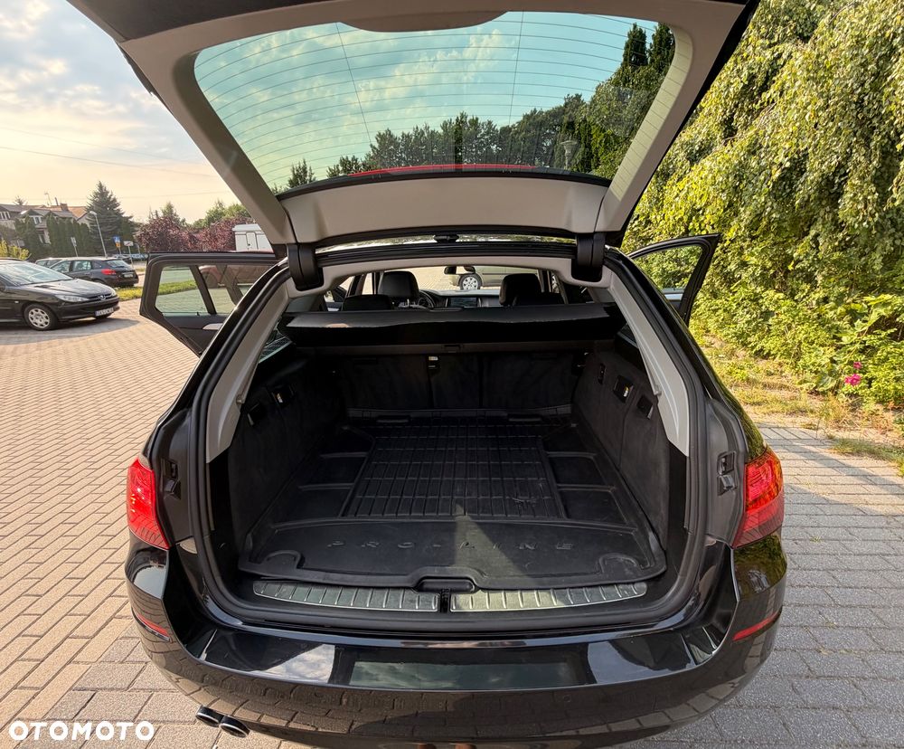 BMW Seria 5 520d - 13