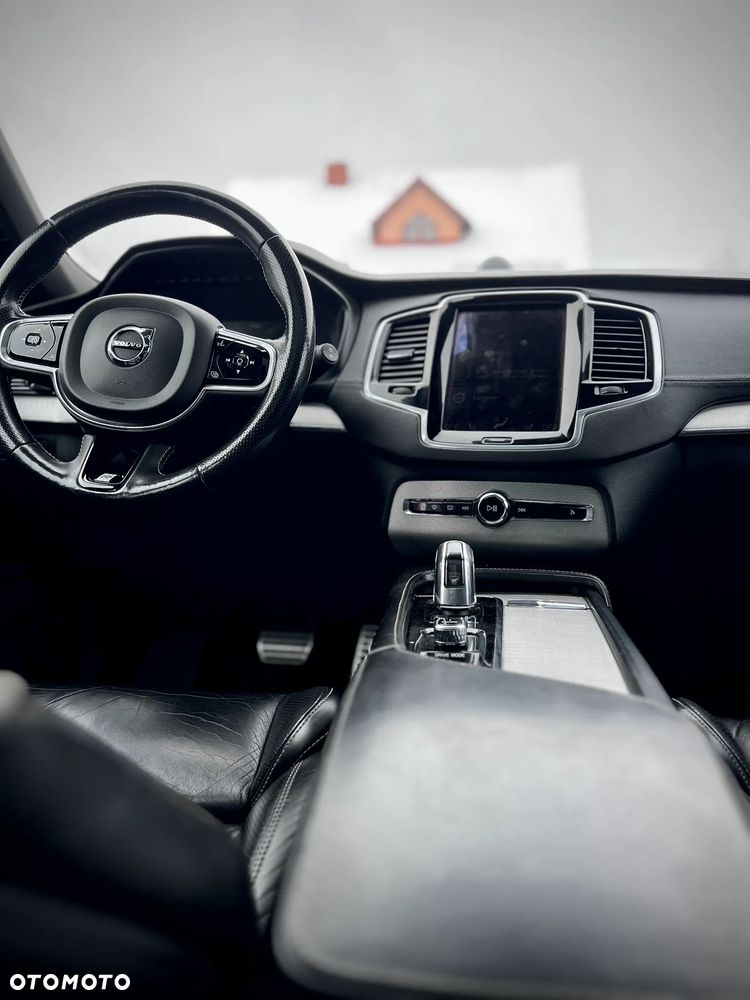 Volvo XC 90 - 12