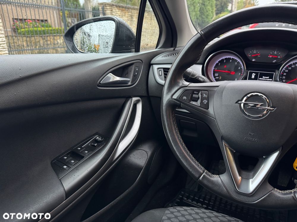 Opel Astra 1.4 T Enjoy - 17