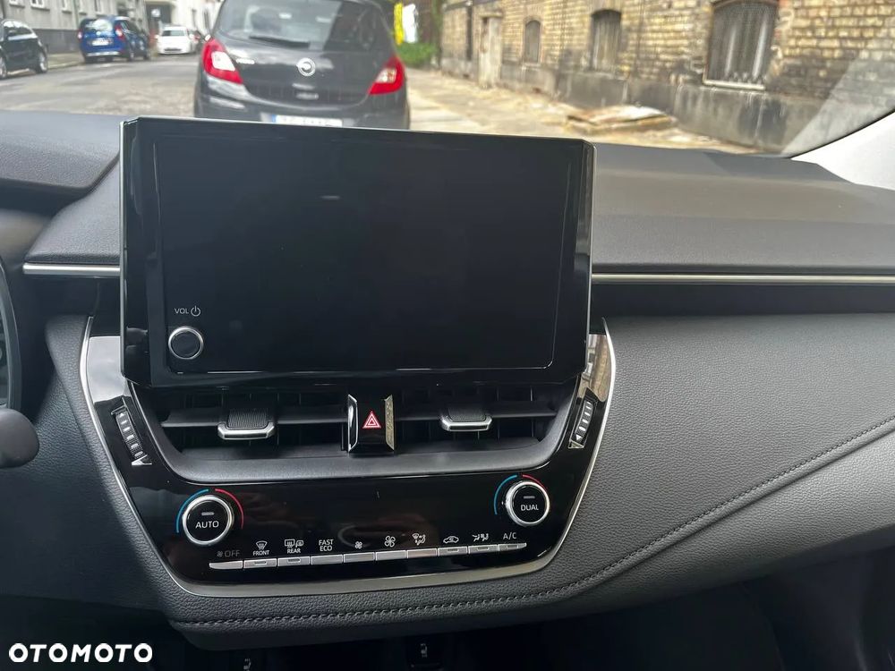 Toyota Corolla 1.5 Comfort - 9