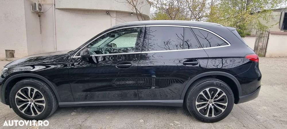 Mercedes-Benz GLC 220 d 4MATIC MHEV - 3