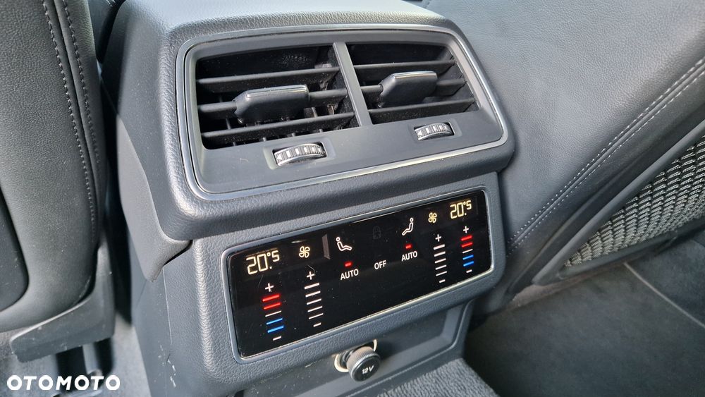 Audi A6 Avant - 27