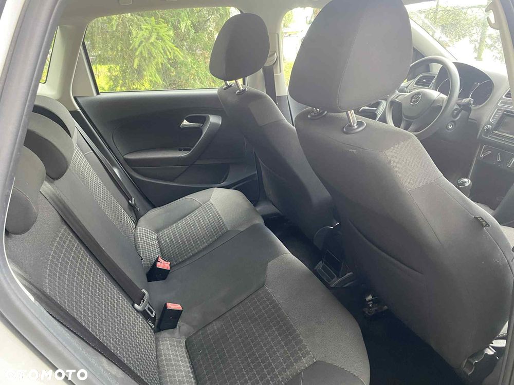 Volkswagen Polo - 15