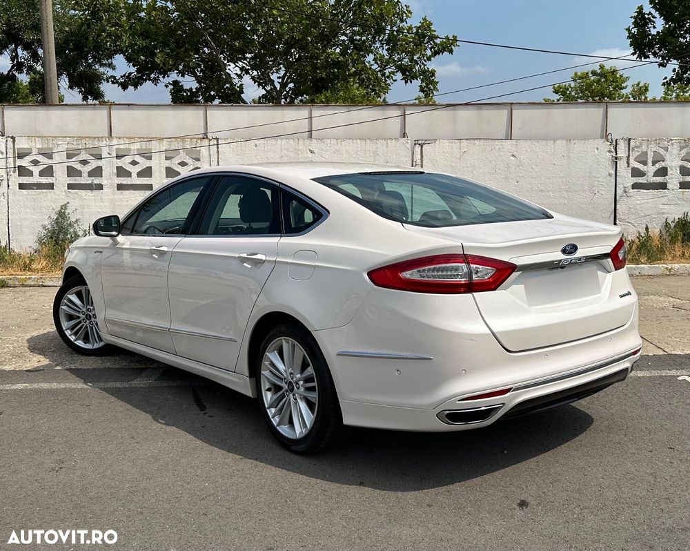 Ford Mondeo Vignale 2.0 Hybrid - 3