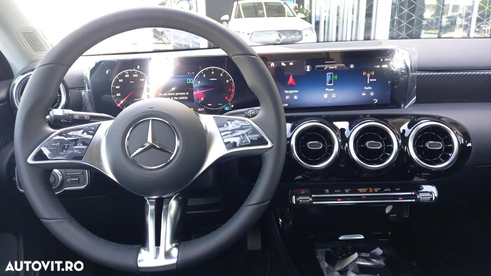 Mercedes-Benz A 180 7G-DCT - 14