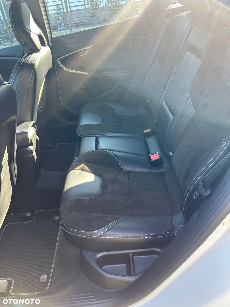 Volvo V40 - 10