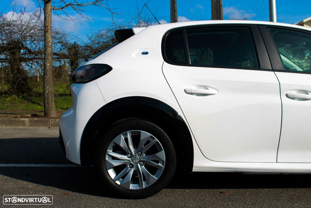 Peugeot e-208 50 kWh Active Pack - 9