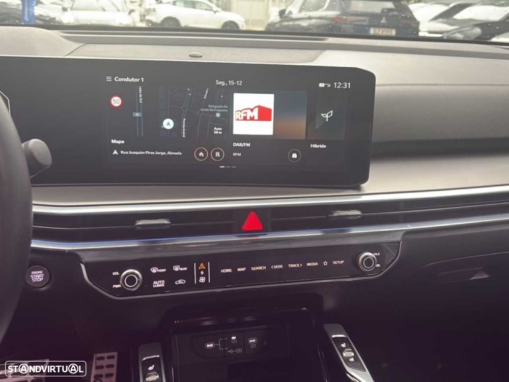 Kia Sorento 1.6 T-GDI HEV Concept - 15