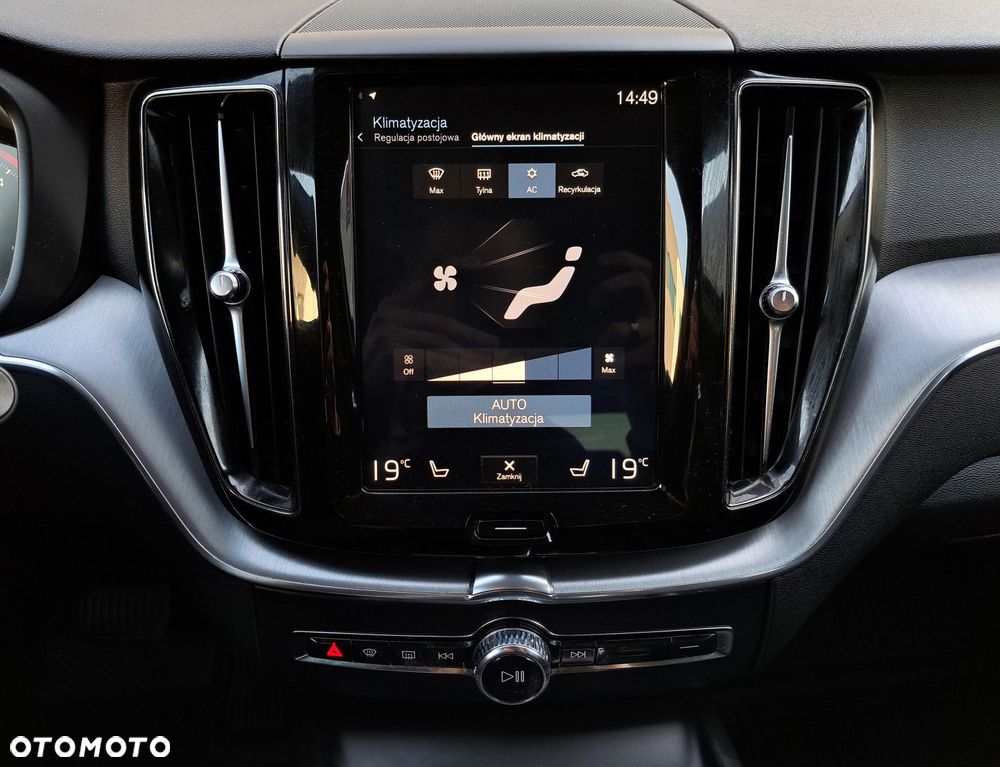 Volvo XC 60 - 21