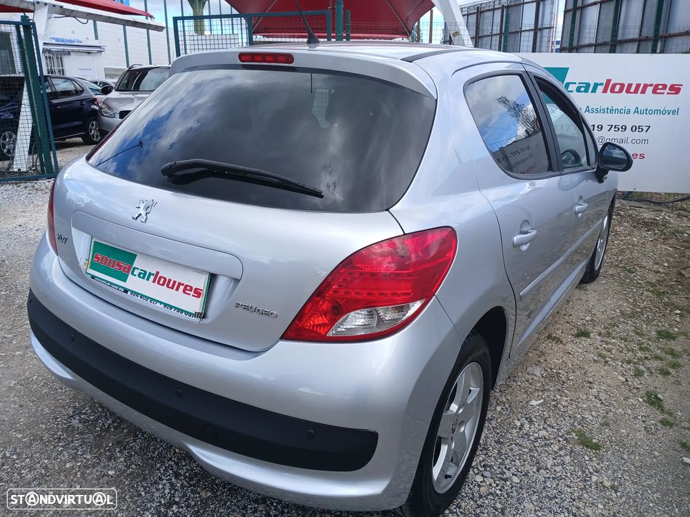 Peugeot 207 1.4 HDi Active - 8