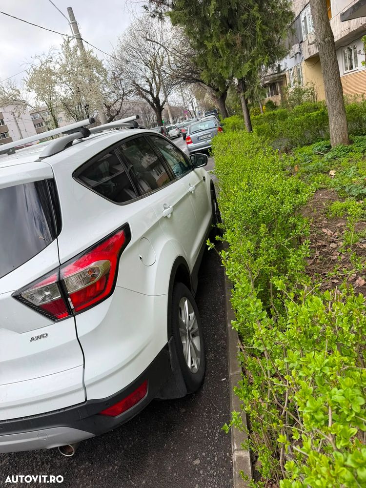 Ford Kuga - 6