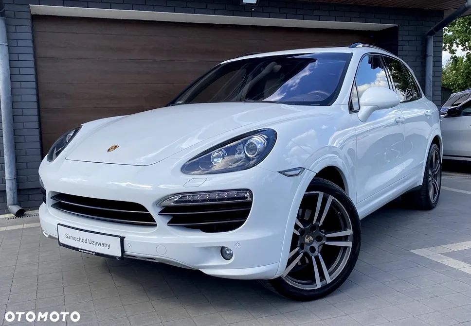 Porsche Cayenne Diesel Platinum Edition - 3