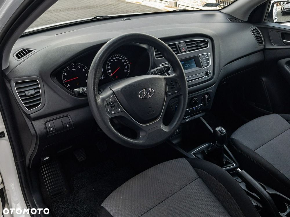 Hyundai i20 1.2 Classic Plus - 3
