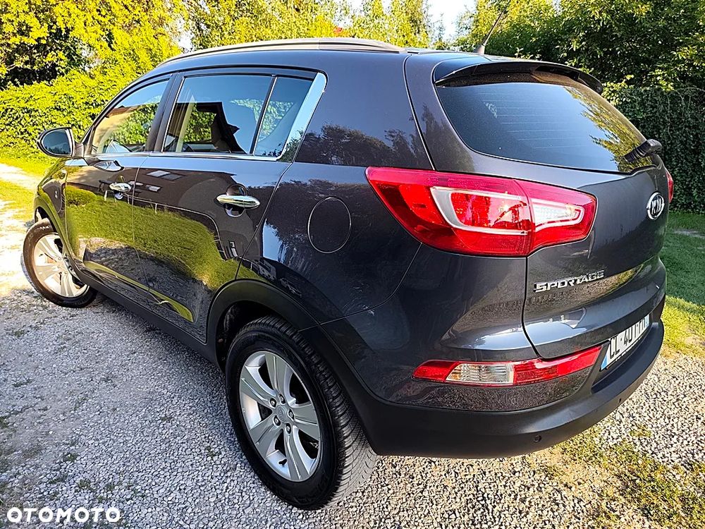 Kia Sportage 2.0 CRDI 4WD Dream-Team Edition - 5