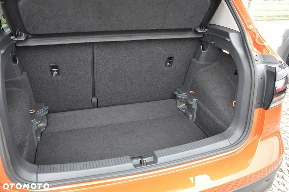Volkswagen T-Cross 1.0 TSI Life - 26