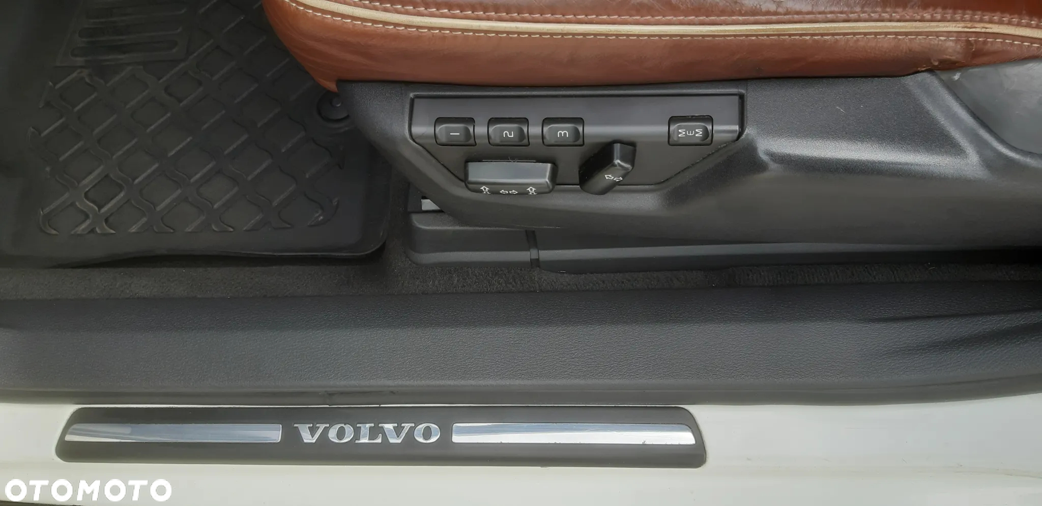 Volvo XC 90 D5 Executive - 15