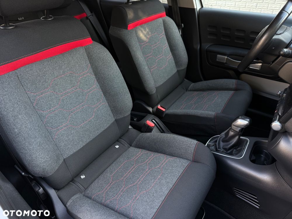 Citroën C3 1.2 PureTech Shine - 34