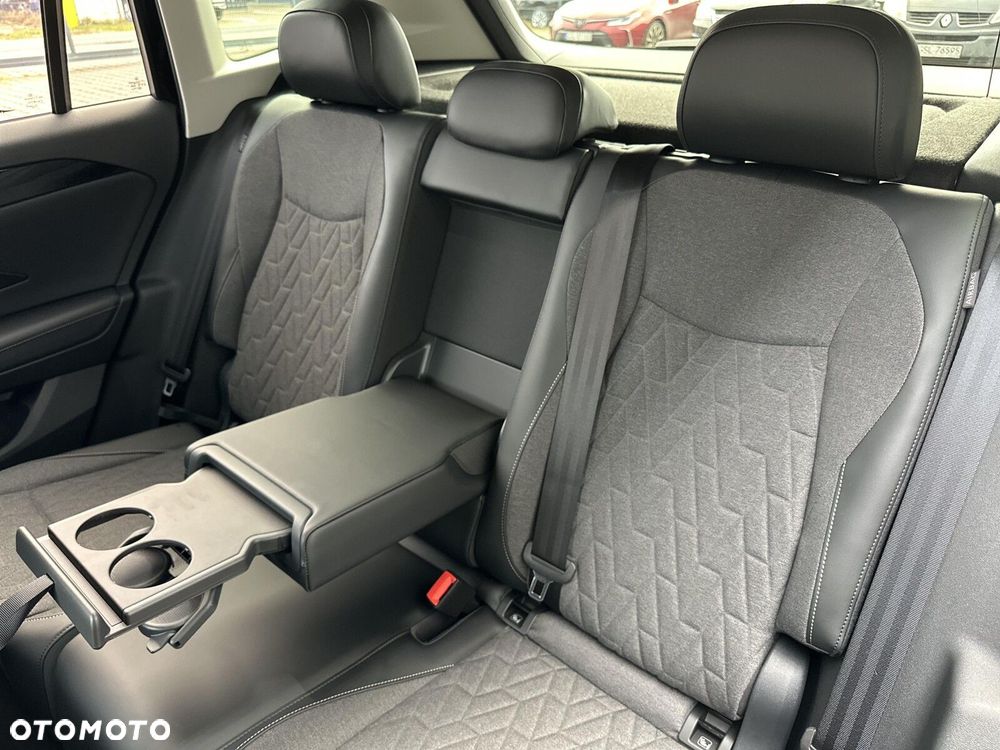 Volkswagen Tiguan - 16