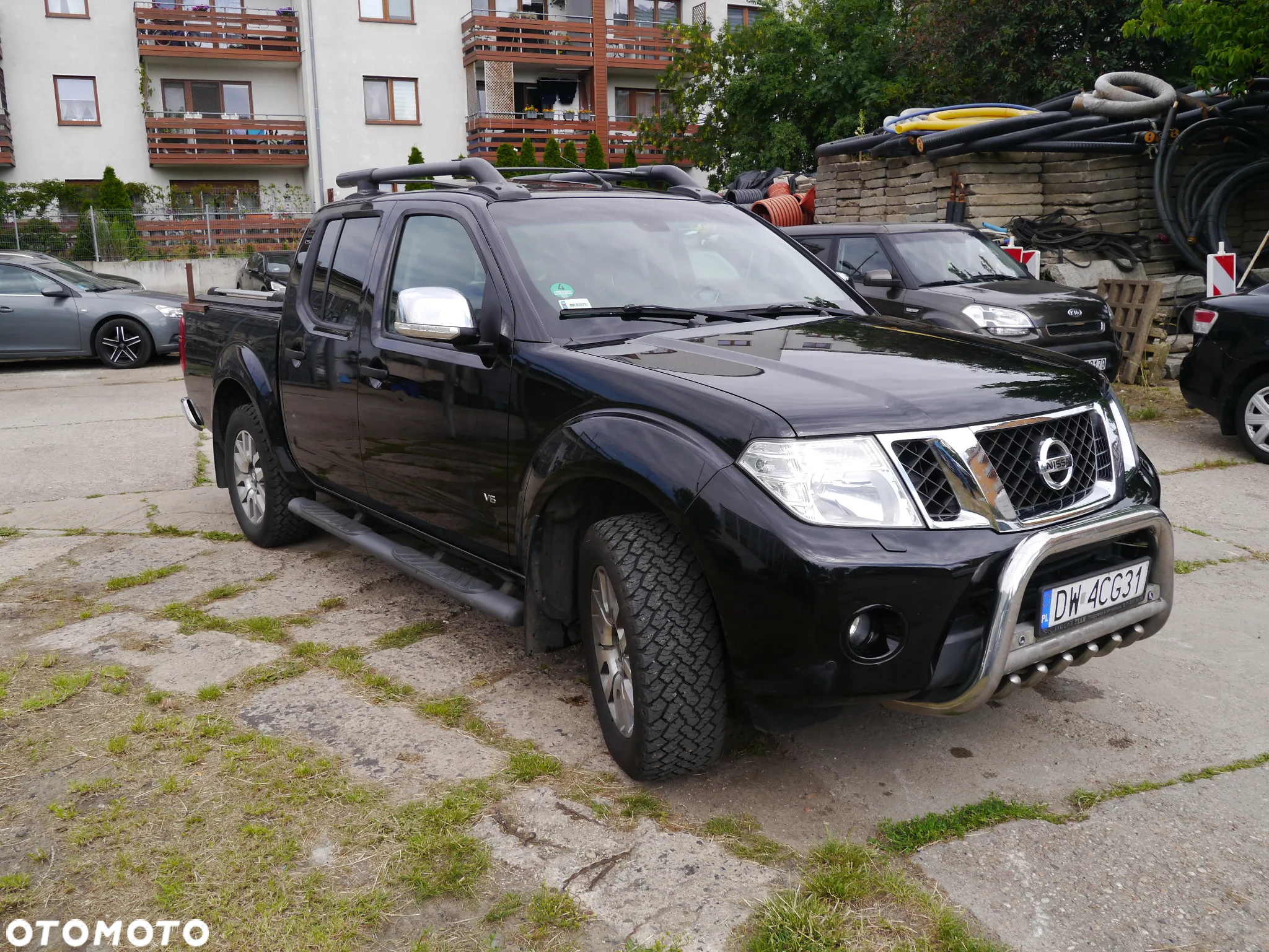 Nissan Navara 3.0 D V6 Platinum Long EU5 - 3
