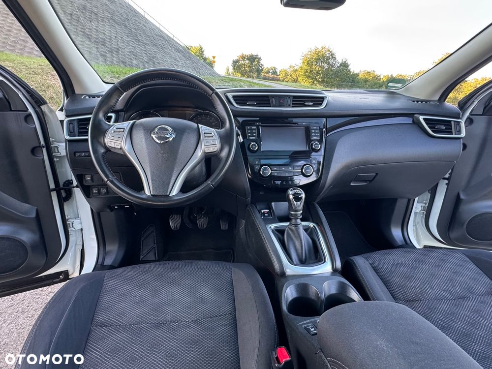 Nissan Qashqai 1.6 DIG-T Tekna+ - 33
