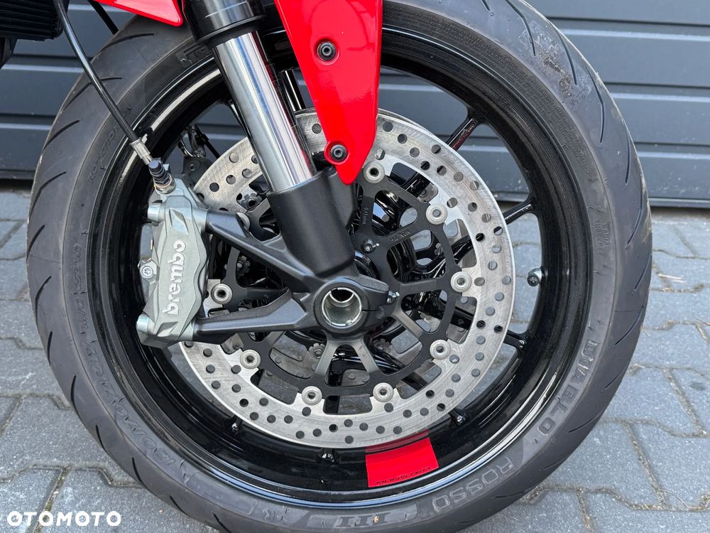 Ducati Monster - 4
