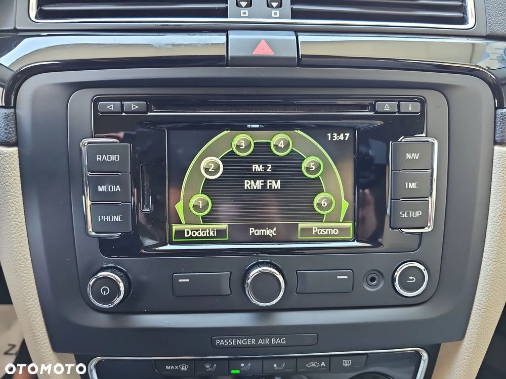 Skoda Superb 2.0 TSI Elegance DSG - 24